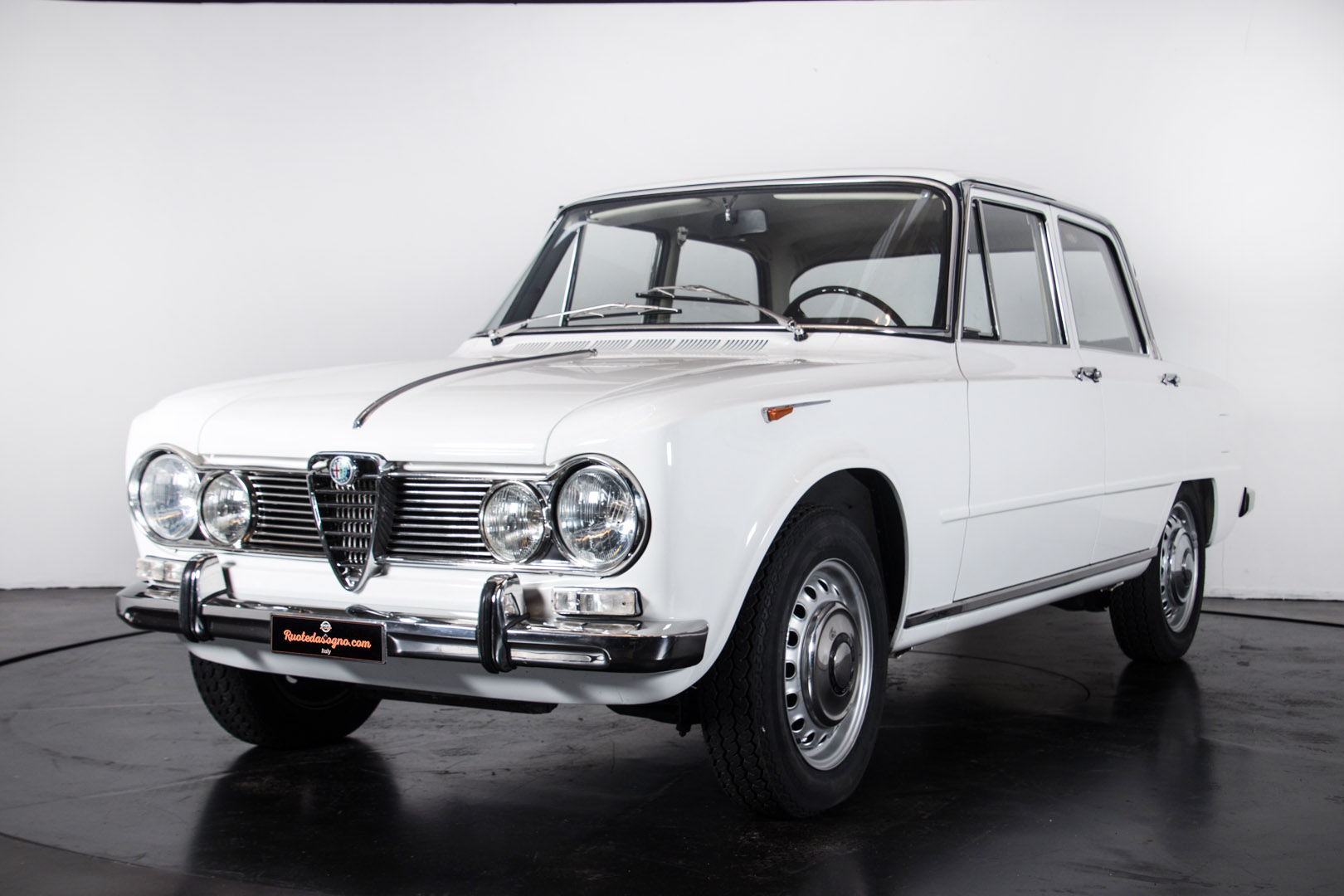 1967 Alfa Romeo Giulia Super 1600 - Auto d'epoca - Ruote da Sogno